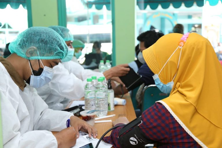 Vaksin Gelombang ke-2 DPW PKB Jatim, Peserta: Alhamdulillah Terimakasih Gus Muhaimim, Terimakasih PKB
